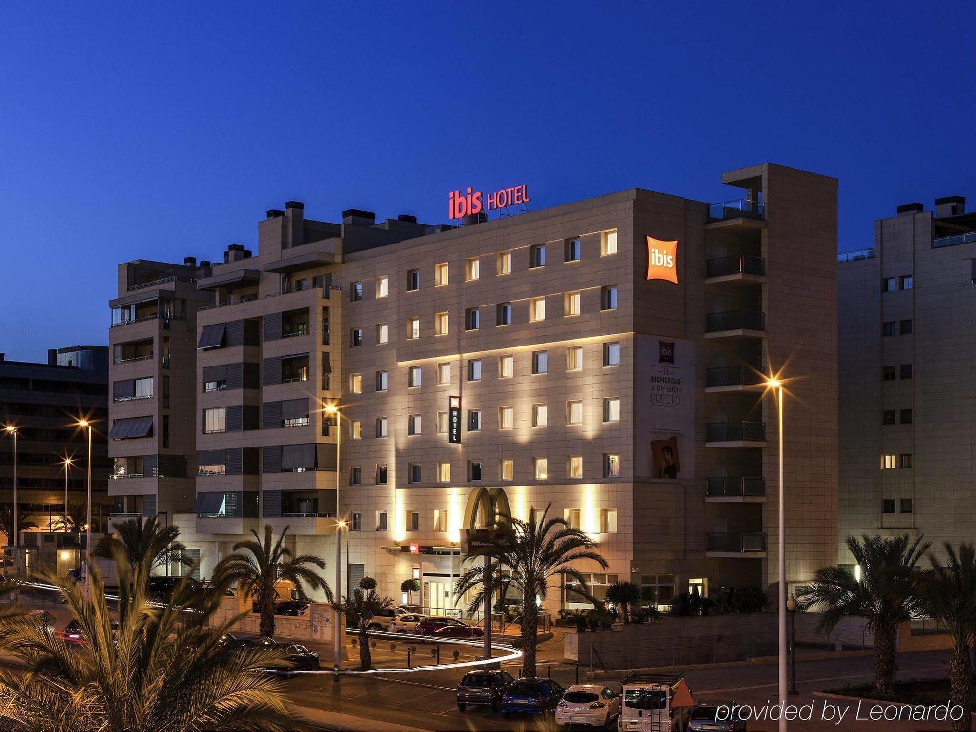 Hotel Ibis Elche Exterior foto